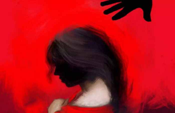 खेत में काम कर रही बुजुर्ग महिला से दुष्कर्म, आरोपी गिरफ्तार… खेत में काम कर रही बुजुर्ग महिला से दुष्कर्म, आरोपी गिरफ्तार...
