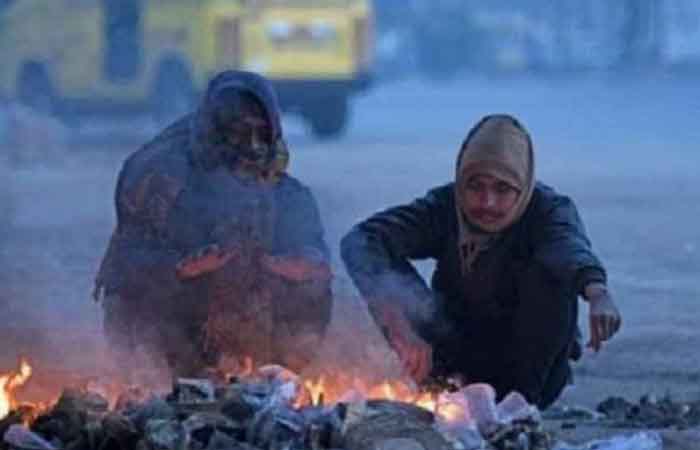 सरगुजा संभाग में कड़ाके की ठंड, मौसम विभाग ने जारी किया शीतलहर का अलर्ट… सरगुजा संभाग में कड़ाके की ठंड, मौसम विभाग ने जारी किया शीतलहर का अलर्ट