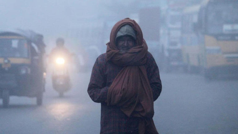 CG Weather News: छत्तीसगढ़ में अगले दो दिन गिरेगा तापमान, पड़ेगी कड़ाके की ठंड, दितवाह तूफान कमजोर