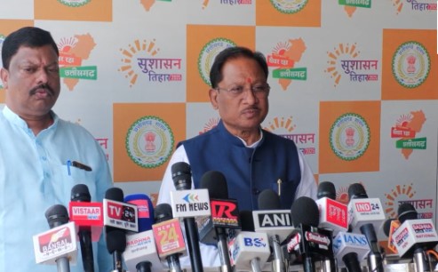 पं. धीरेंद्र शास्त्री को बीजेपी का एजेंट बोलने पर सीएम साय का पलटवार, कहा – सनातन धर्म और बागेश्वर धाम का अपमान