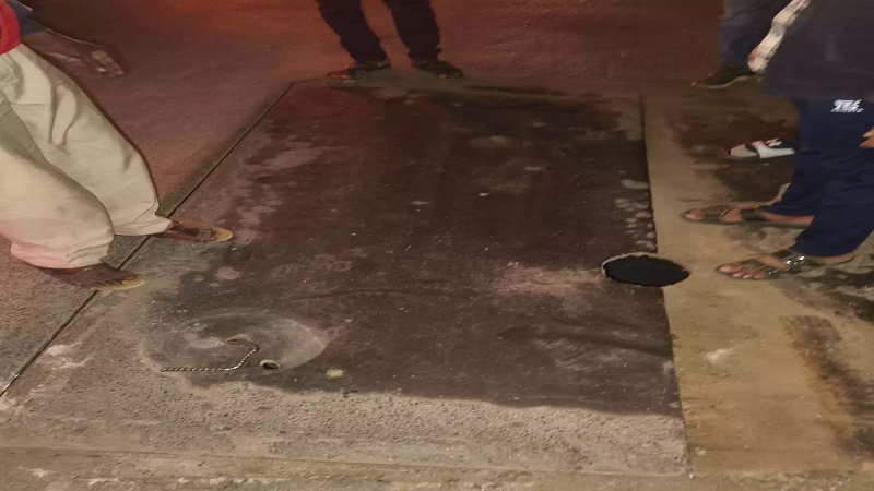 जनशिकायत पर त्वरित कार्रवाई: रायपुर नगर निगम ने खिसके चेम्बर को ठीक करवाया