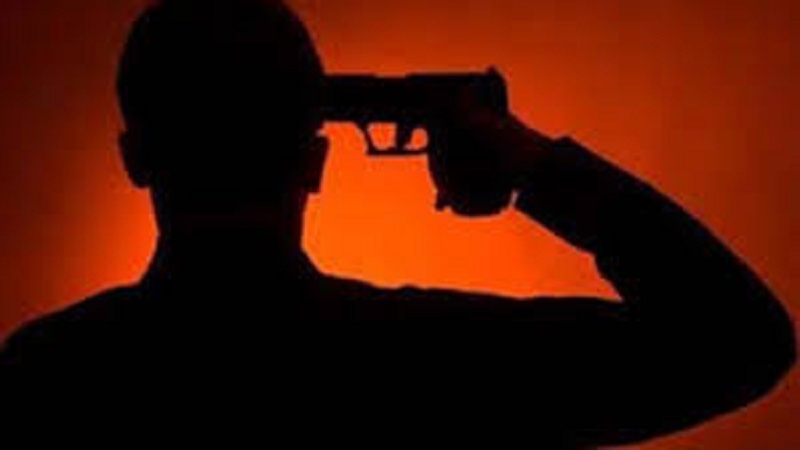 नारायणपुर में ड्यूटी पर तैनात आरक्षक ने खुद को मारी गोली, मौत
