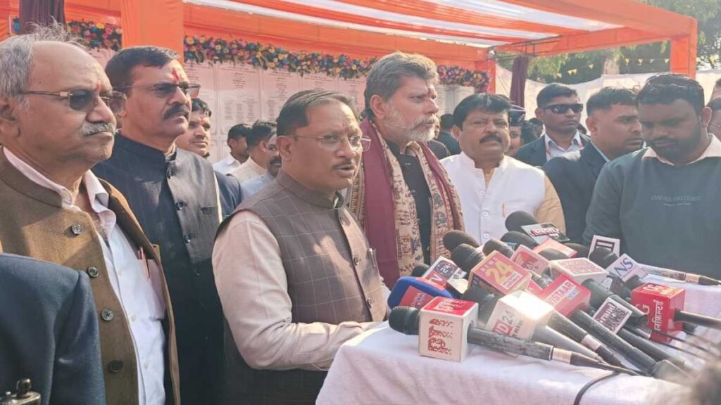 किसी की गरीबी, अशिक्षा का फायदा उठाकर धर्म परिवर्तन कराना उचित नहीं – CM साय