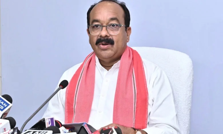 सड़क निर्माण में भ्रष्टाचार करने वाले तीन अभियंता को डिप्टी सीएम अरुण साव ने किया निलंबित