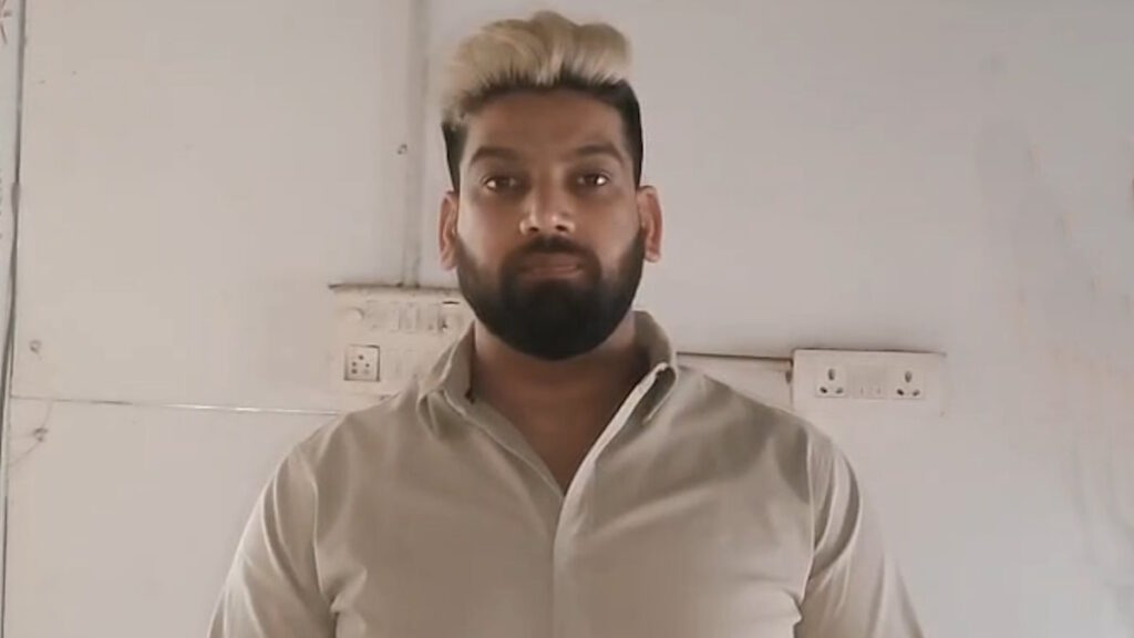 Raipur News: फरार चल रहे हिस्ट्रीशीटर रोहित तोमर पहुंचे थाना, SC ने गिरफ्तारी पर लगाई है रोक
