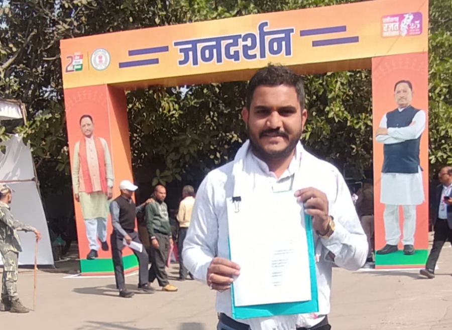 “तीन साल से फाइलें धूल खा रहीं, किसान न्याय को तरस रहा: छुरा तहसील से कलेक्टर तक बेअसर, मजबूर होकर मुख्यमंत्री जनदर्शन पहुंचा पीड़ित”